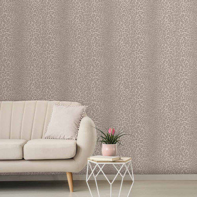 Glamorous Fur Natural Wallpaper