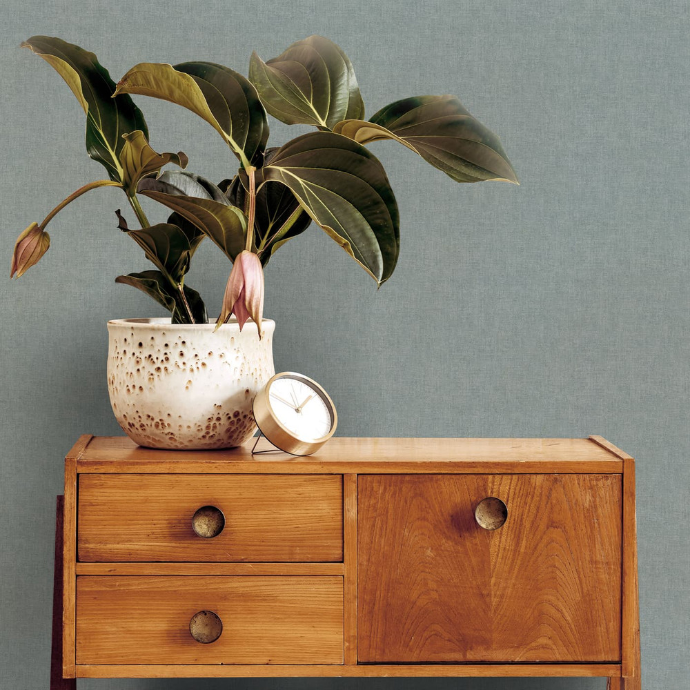 Zara Peacock Wallpaper