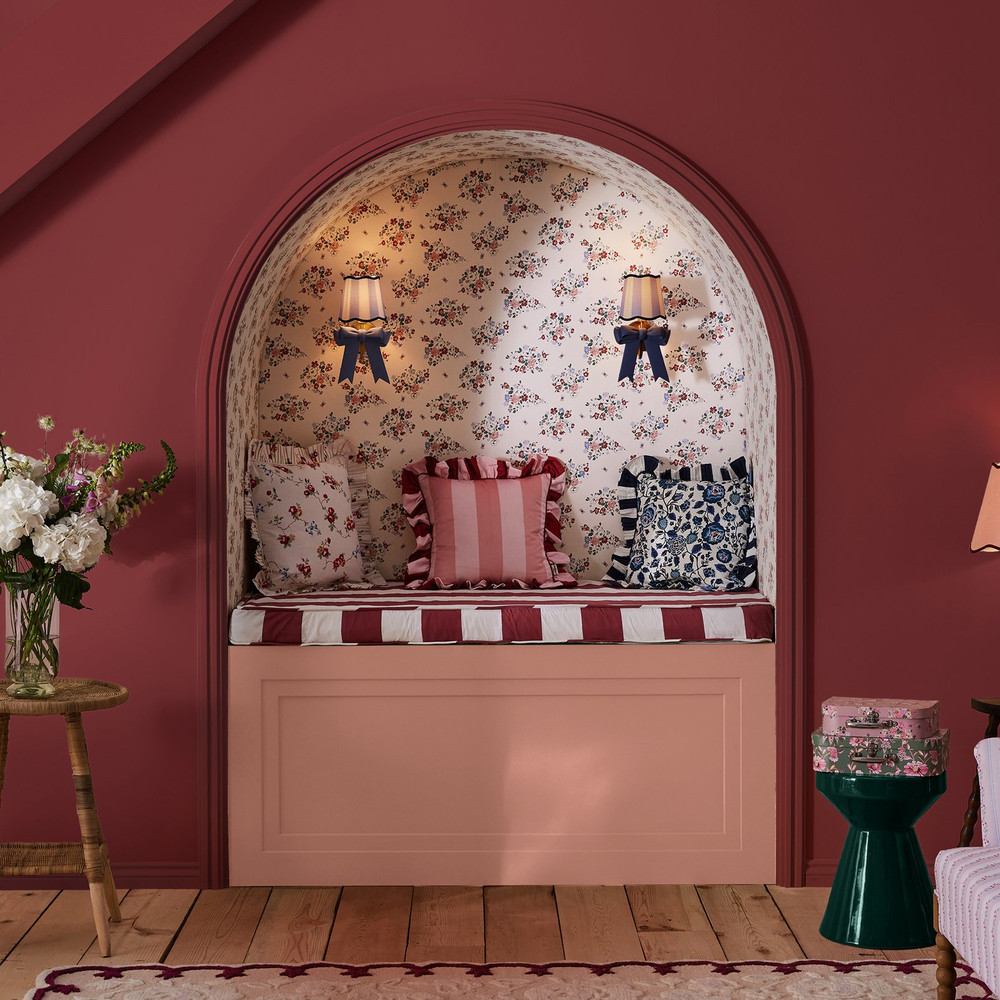 Cath Kidston Clifton Floral Cream Wallpaper