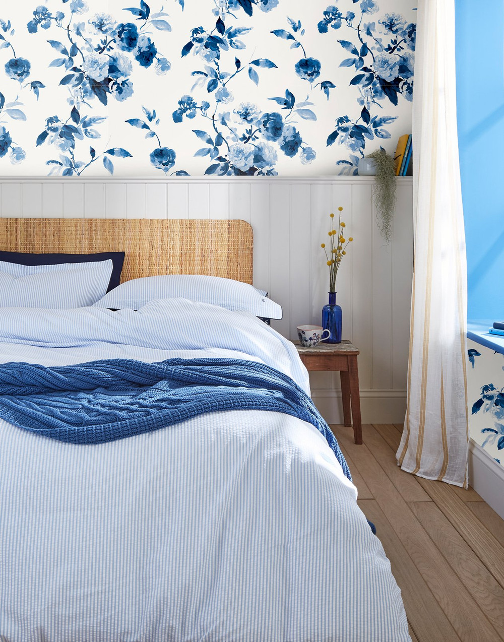 Joules Boho Bloom Creme Wallpaper