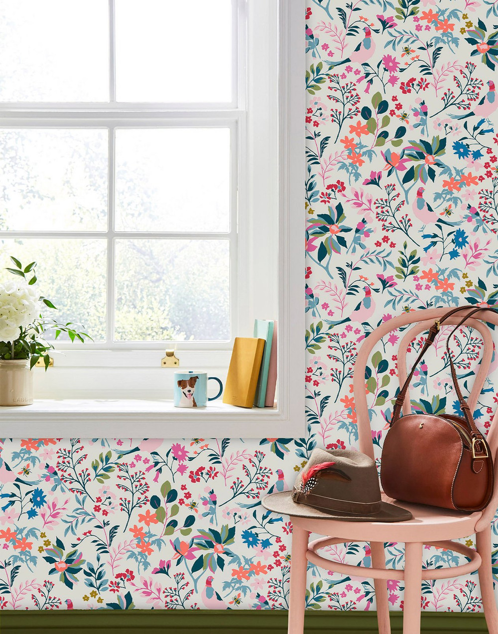 Joules Fields Edge Floral Antique Creme Wallpaper