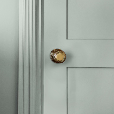 William Morris At Home Ocean Edge Paint - 124309_DETAIL_OCEAN EDGE_01.jpg