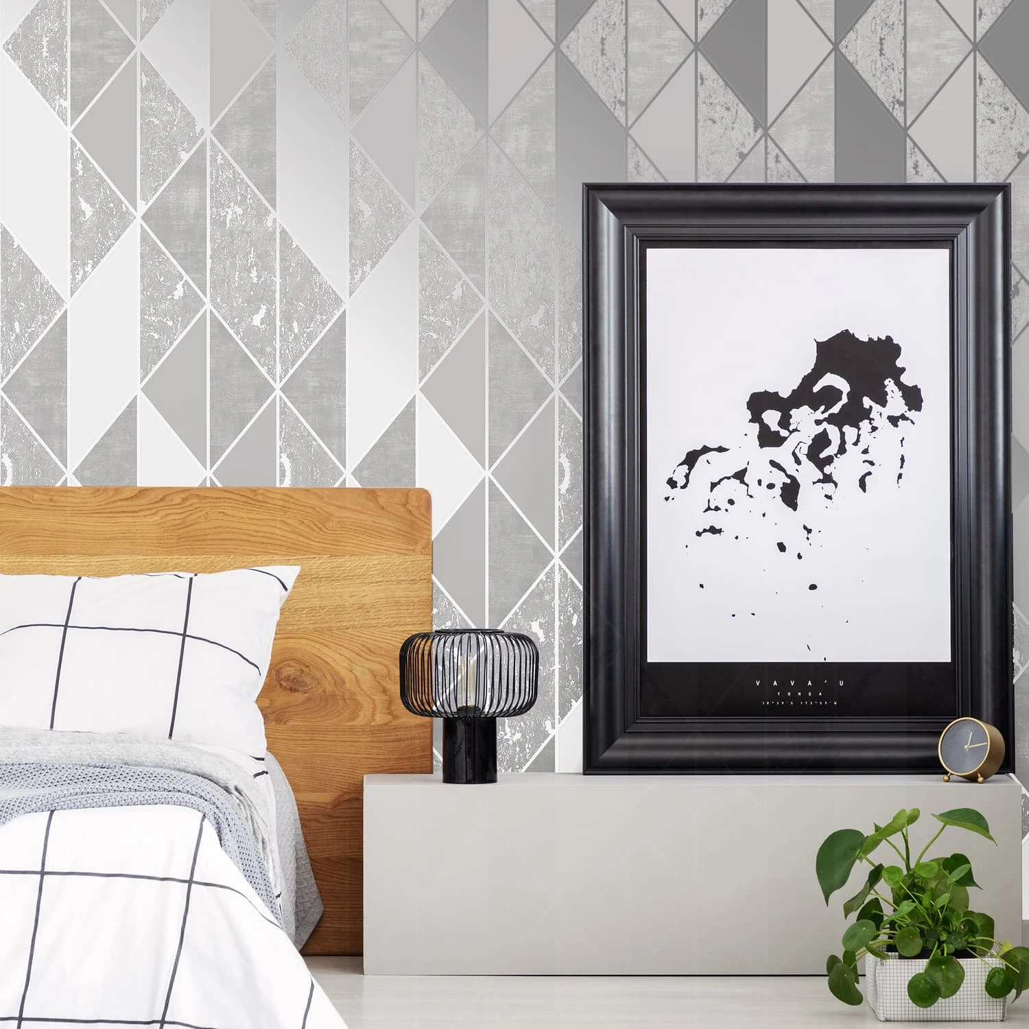 Milan Geo Silver Wallpaper