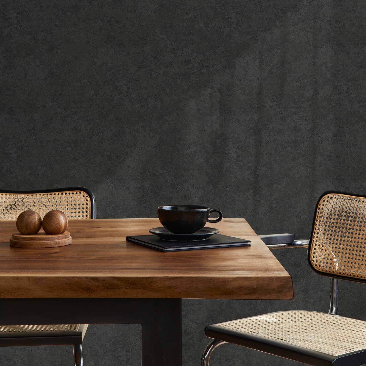 Organic Plain Black Wallpaper