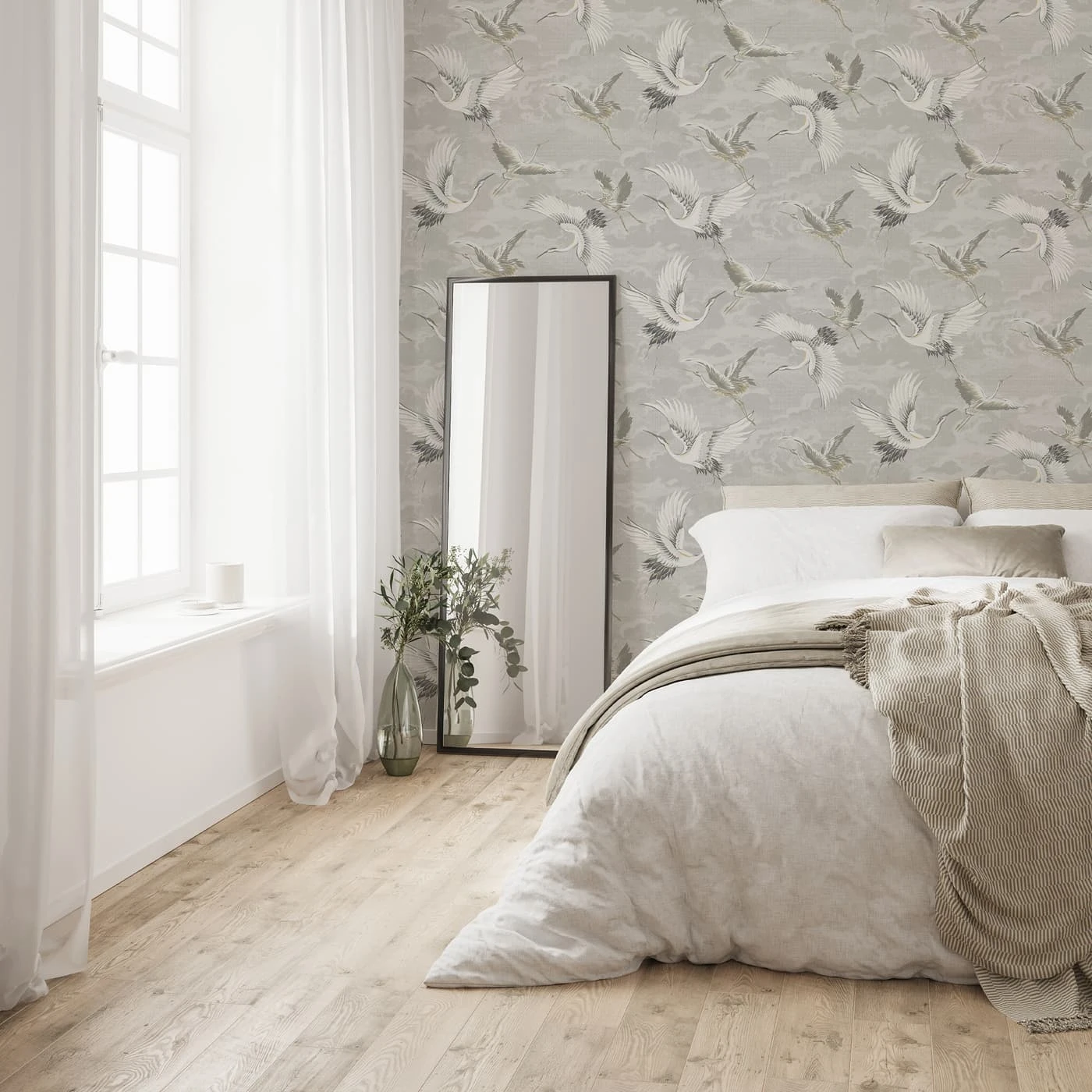 Kranes Neutral Wallpaper