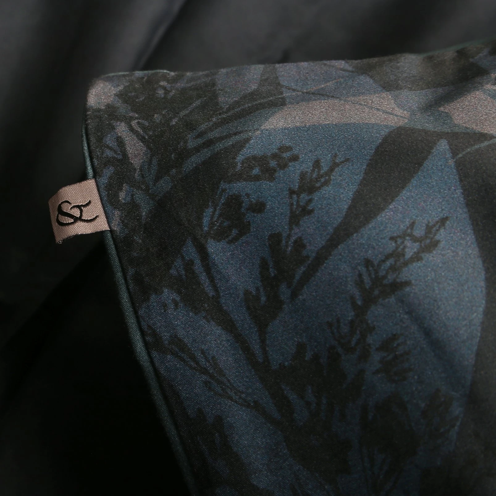 Restore Midnight Duvet Cover Set