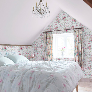 Wild Flower Off White Wallpaper - 125130_ROOMSET_WILD FLOWER OFF WHITE_01.jpg