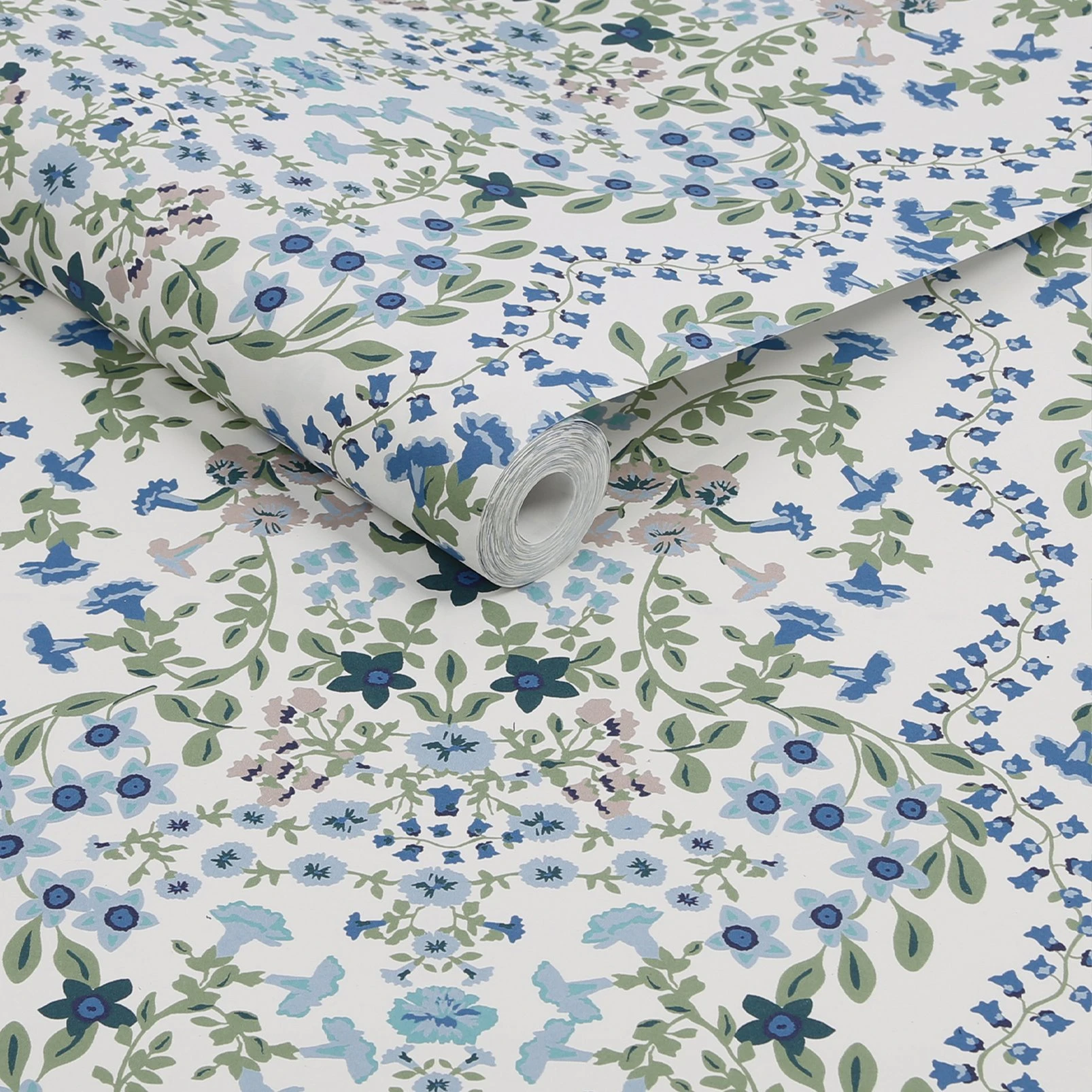 Joules Symmetrical Trellis Ditsy Creme Wallpaper