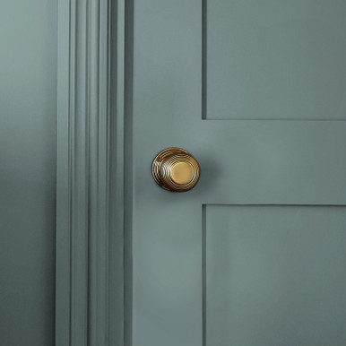 William Morris At Home Cask Blue Paint - 124306_DETAIL_CASK BLUE_01.jpg