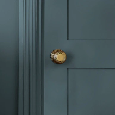 William Morris At Home Elm House Paint - 124308_DETAIL_ELM HOUSE_01.jpg
