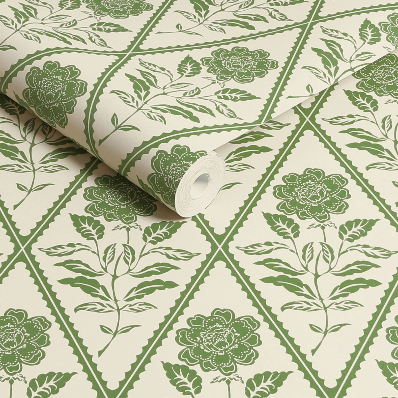 Joules Juliette Floral Cream & Green Wallpaper