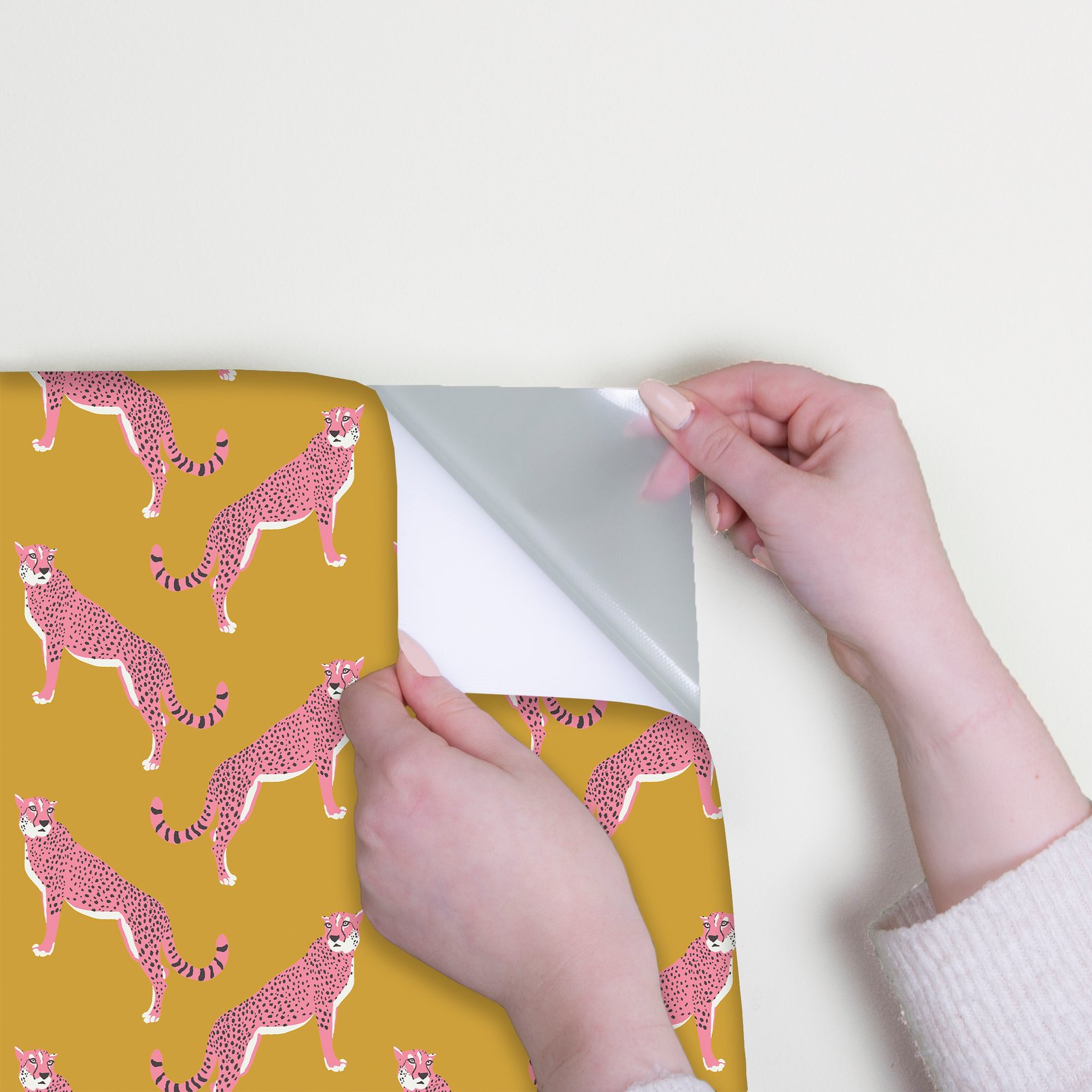 Nicole Miller Guepardo Peel & Stick Ochre Wallpaper