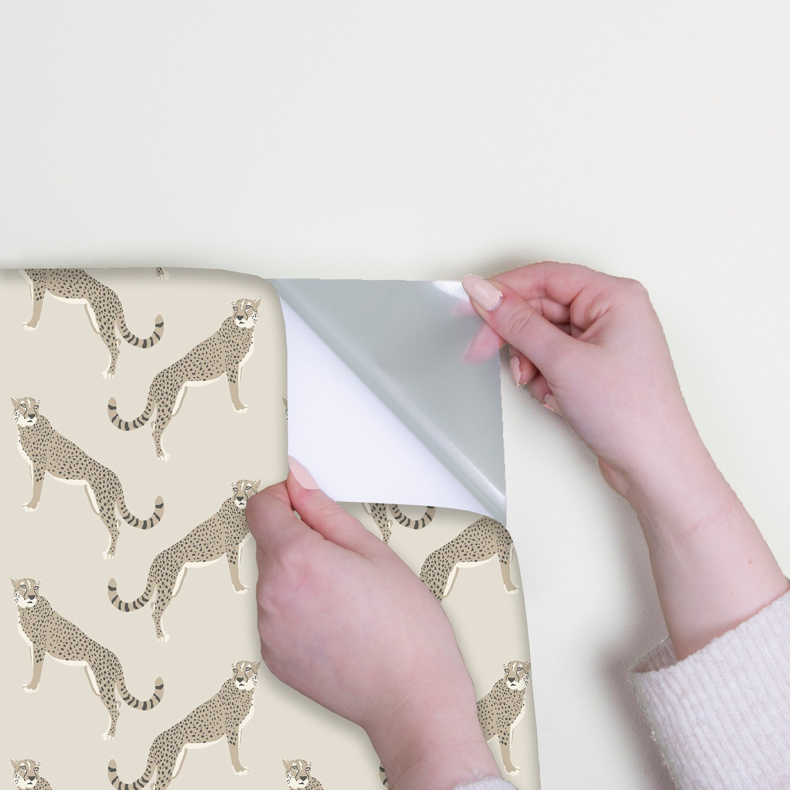 Nicole Miller Guepardo Peel & Stick Twine Wallpaper