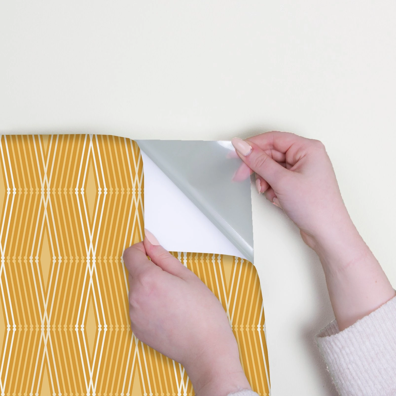 Nicole Miller Hard Edge Ogee Peel & Stick Turmeric Wallpaper