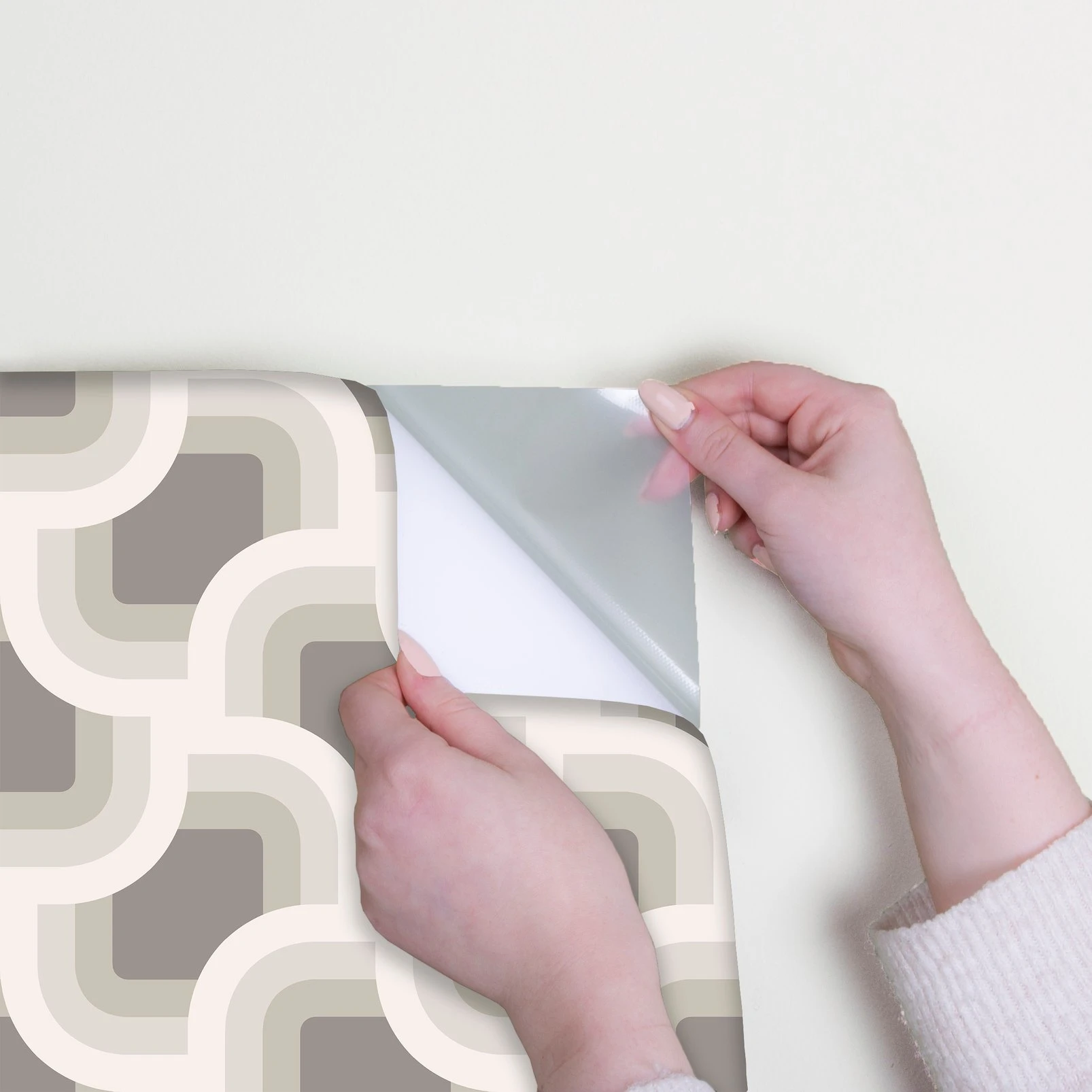 Nicole Miller Retro Geo Peel & Stick Twine Wallpaper