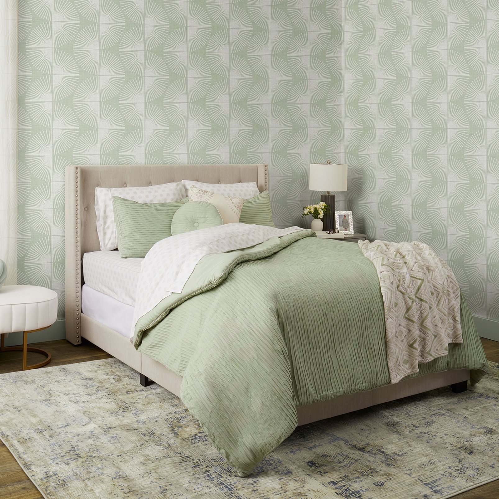 Nicole Miller Kendall Geo Peel & Stick Sage Wallpaper
